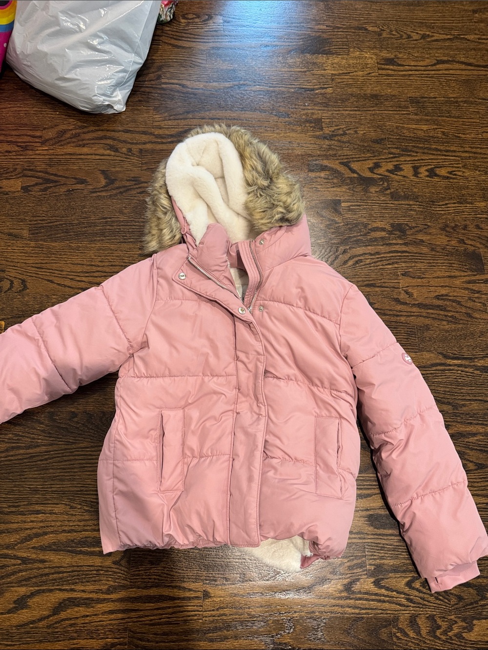 abercrombie kids Pink Hooded Puffer Coat with Faux detachable Fur Trim like new